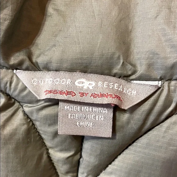 Outdoor Research Black Hooded Down Vest- SP - Picture 6 of 10